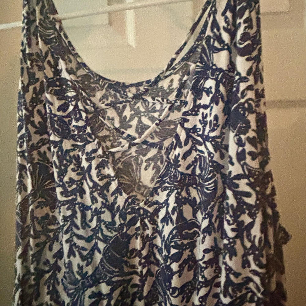 Lilly Pulitzer Blue and White Floral Tank Top